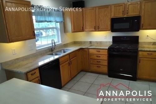 709 Rock Elm Ct - Photo 3 of 37