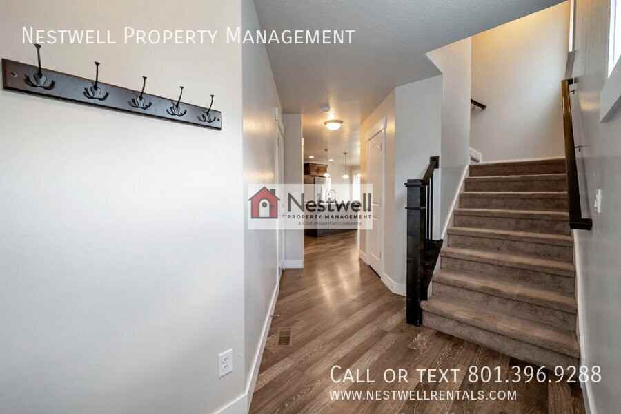44 N 2100 W - Photo 2 of 20