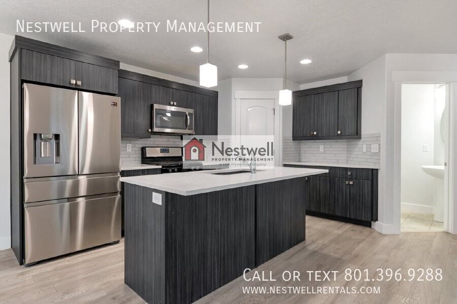 4881 W Spire Way - Photo 6 of 19