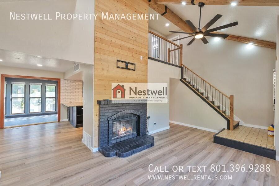 1894 Kays Creek Dr - Photo 3 of 27