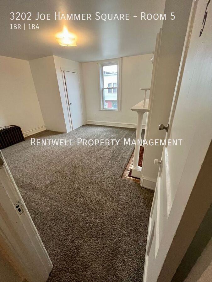 3202 Joe Hammer Sq #5 - Photo 2 of 11