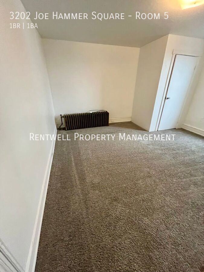 3202 Joe Hammer Sq #5 - Photo 3 of 11