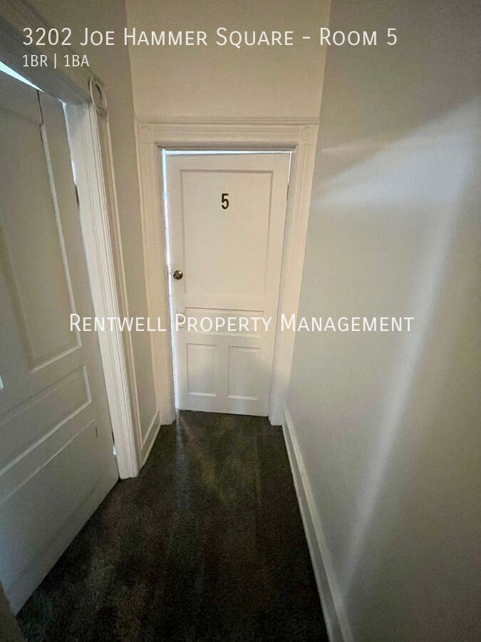 3202 Joe Hammer Sq #5 - Photo 5 of 11