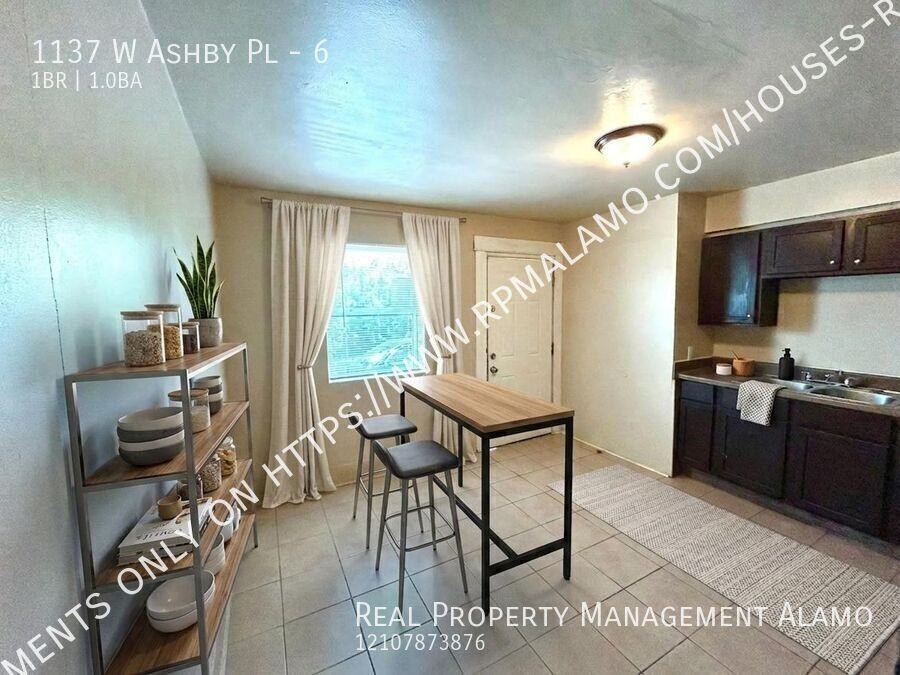 1137 W Ashby Pl #6 - Photo 7 of 14