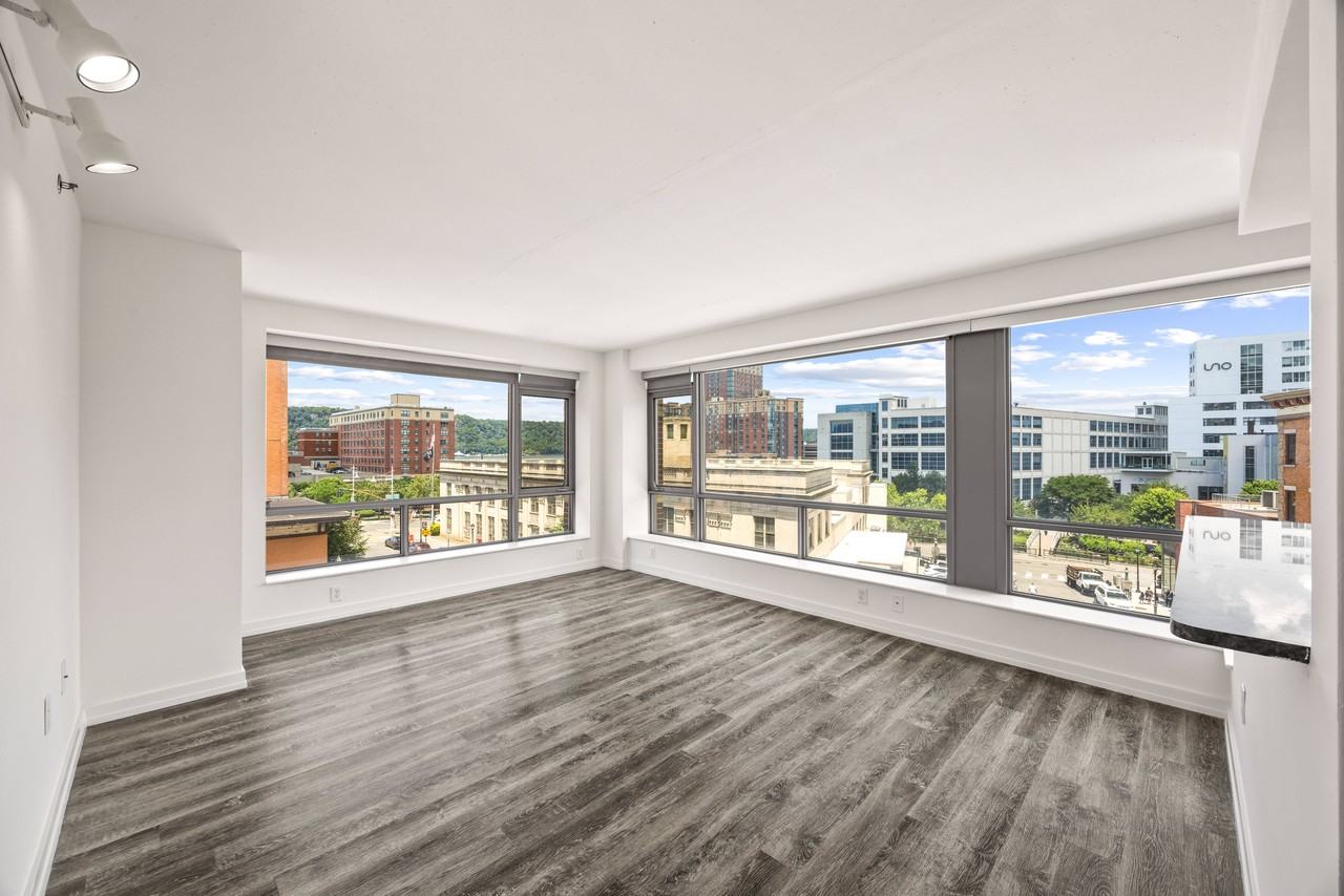 66 Main - Photo 5 of 29