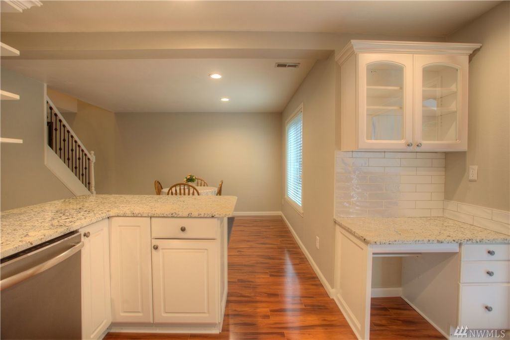 12209 Ne 148th Ct - Photo 4 of 17