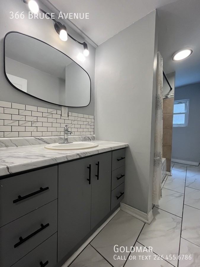 366 Bruce Ave - Photo 4 of 8