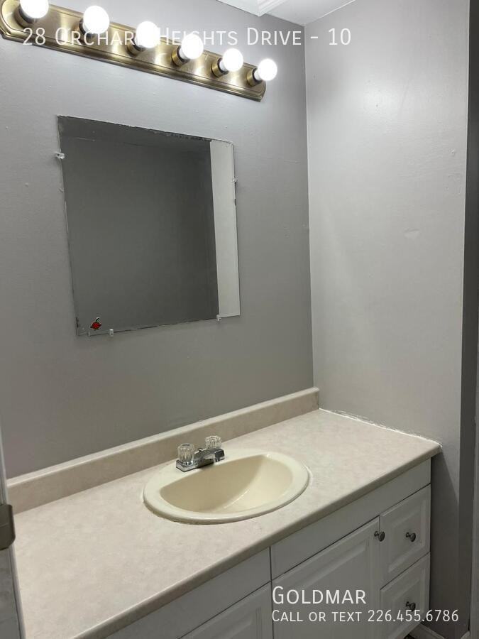 28 Orchard Heights Dr #10 - Photo 7 of 9