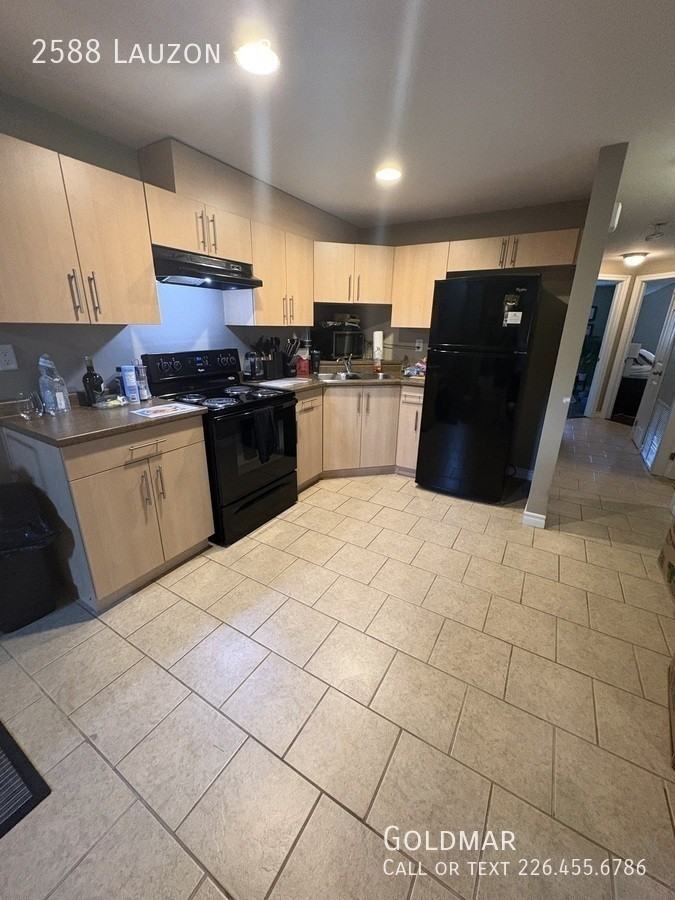 2588 Lauzon Rd #3 - Photo 2 of 8