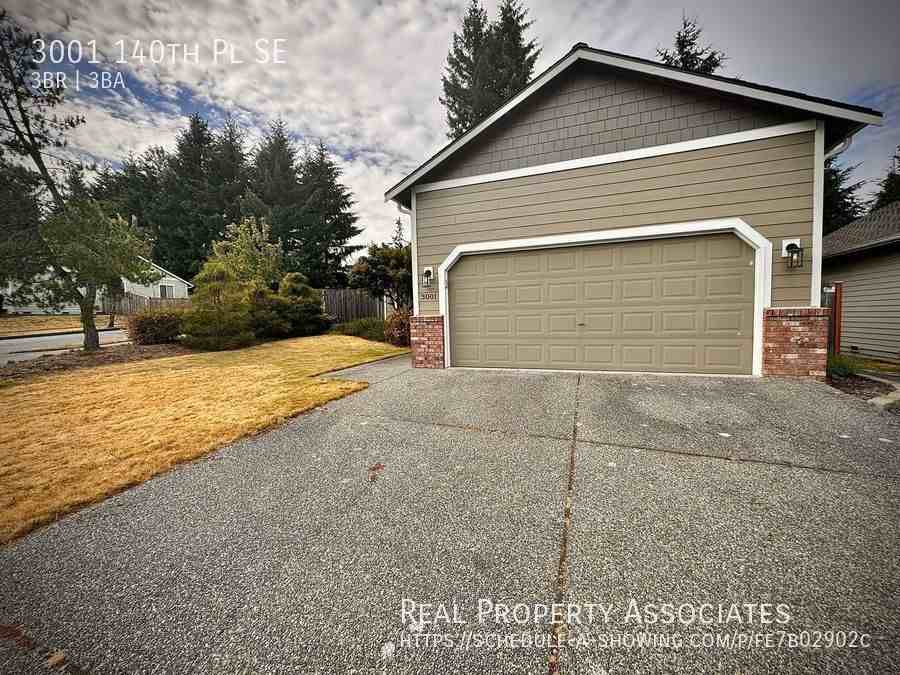 3001 140th Pl Se - Photo 2 of 32