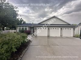 featured image of 3611 N Price Way