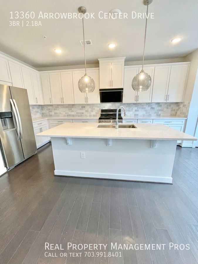 13360 Arrowbrook Centre Dr - Photo 4 of 27