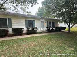 featured image of 228 Bernower Ave Sw