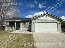 featured image of 1502 W Ryegrass Ct