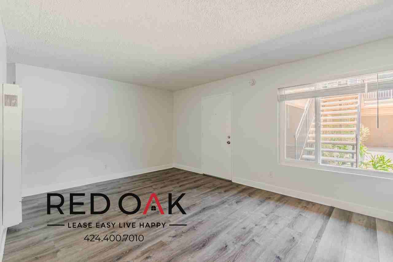 111 W Del Amo Blvd #6 - Photo 6 of 24