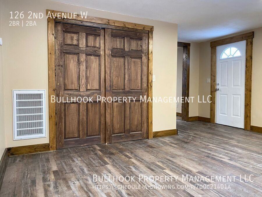 126 2nd Ave W - Photo 3 of 20