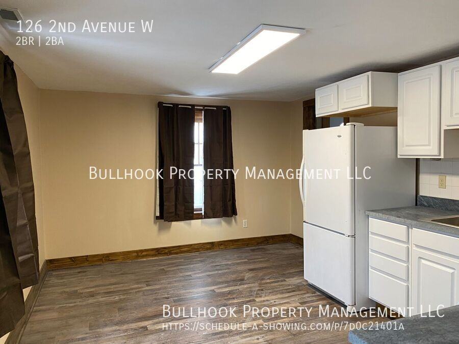 126 2nd Ave W - Photo 6 of 20