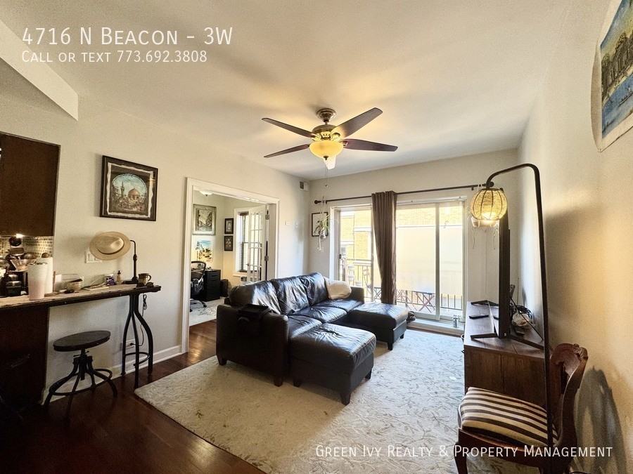 4716 N Beacon St #3W - Photo 5 of 17