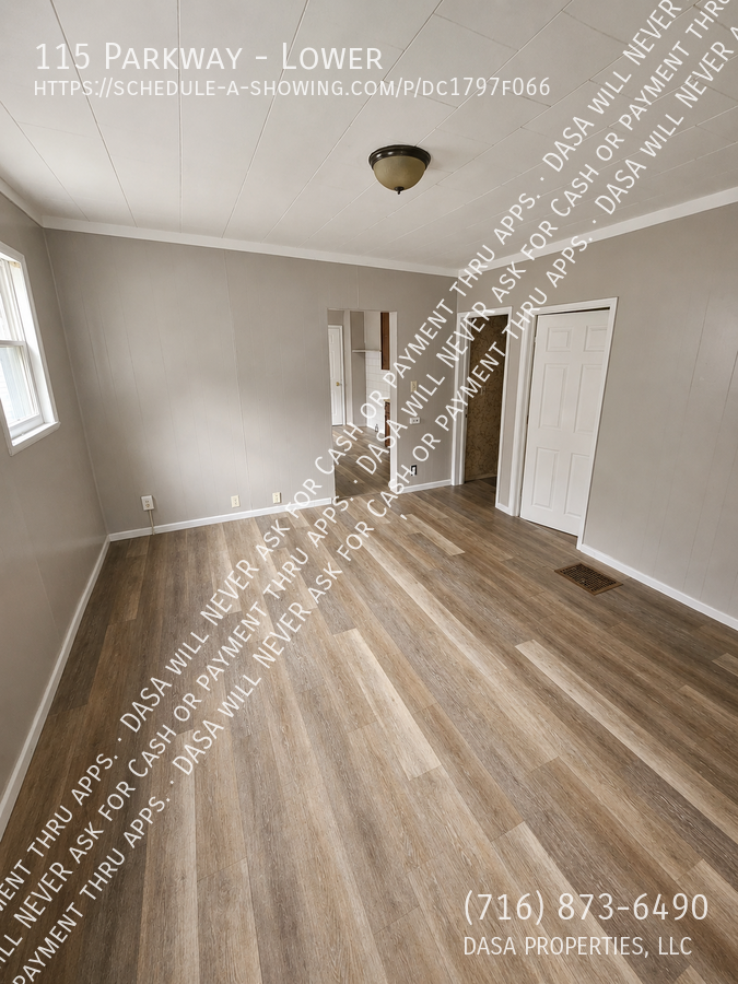 115 Parkway - Photo 2 of 8