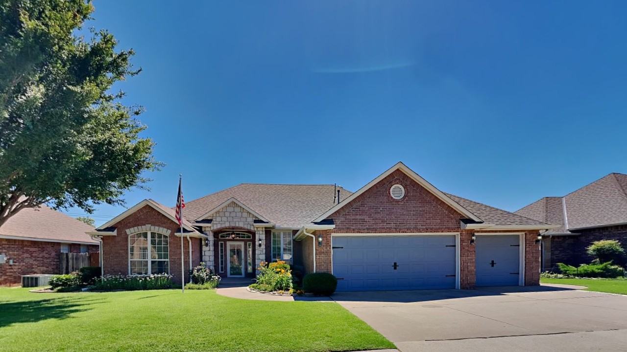 9200 Stacy Lynn Ln - Photo 2 of 22