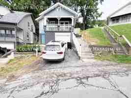 featured image of 3522 Leland Ave