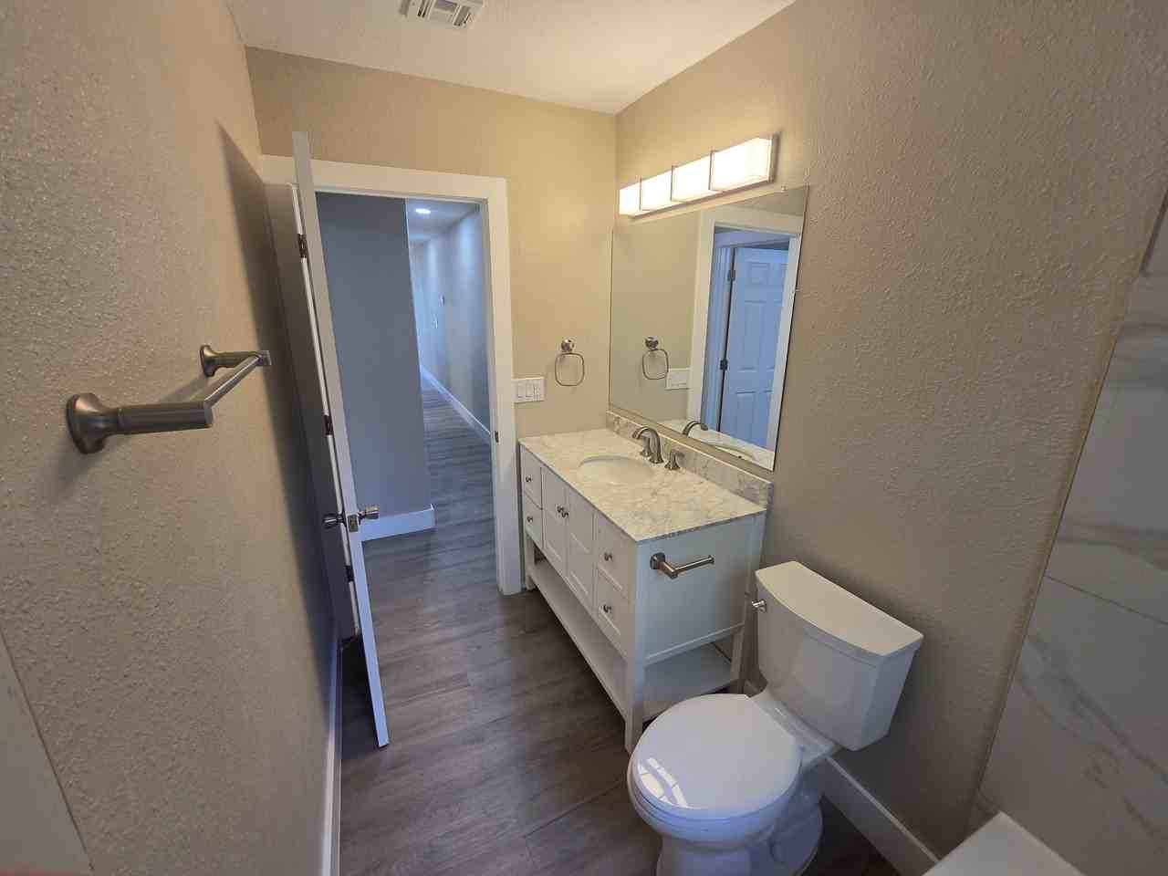 E Haskell Pl - Photo 4 of 11