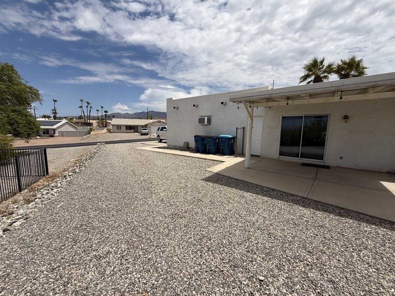 2953 Canyon Oak Dr #NA - Photo 5 of 23