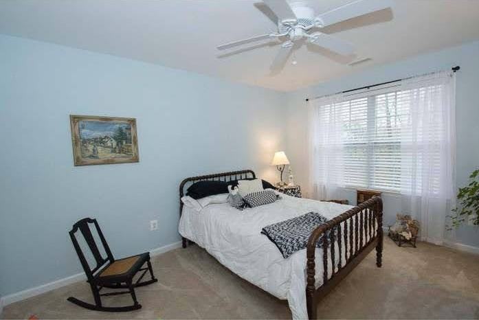 1204 Derry Ln #1204 - Photo 6 of 18