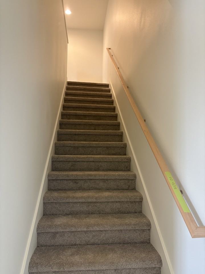 330 Ne Washington St #NA - Photo 7 of 13