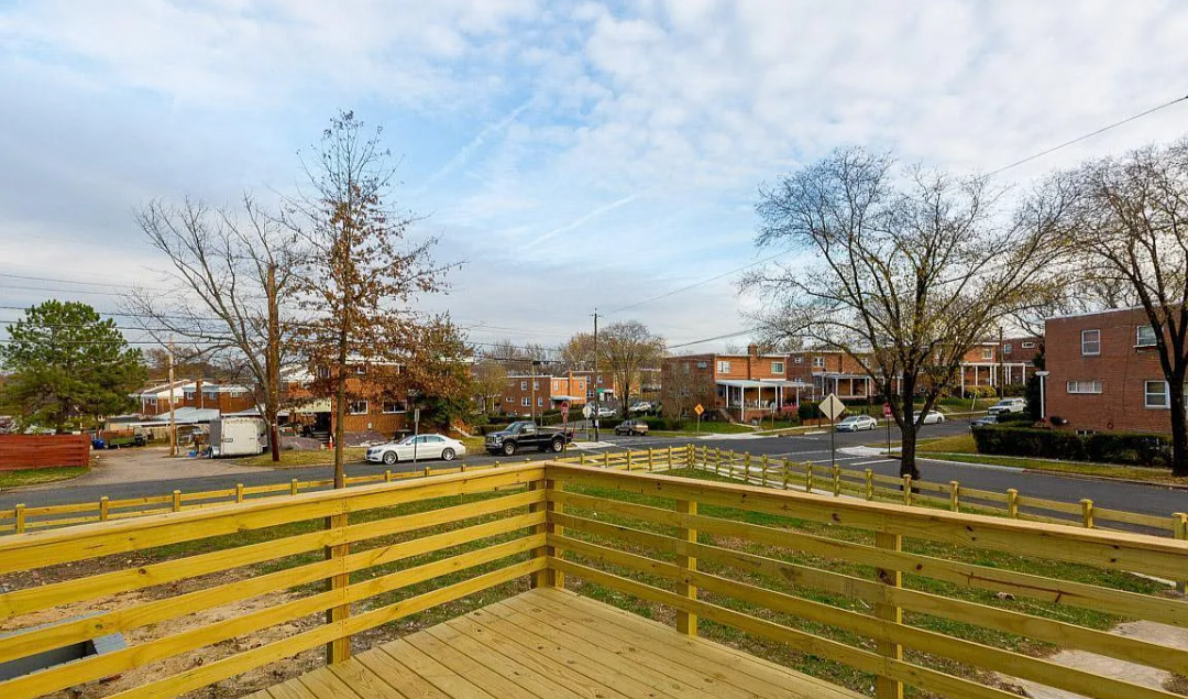 951 Jefferson St Ne #NA - Photo 4 of 12