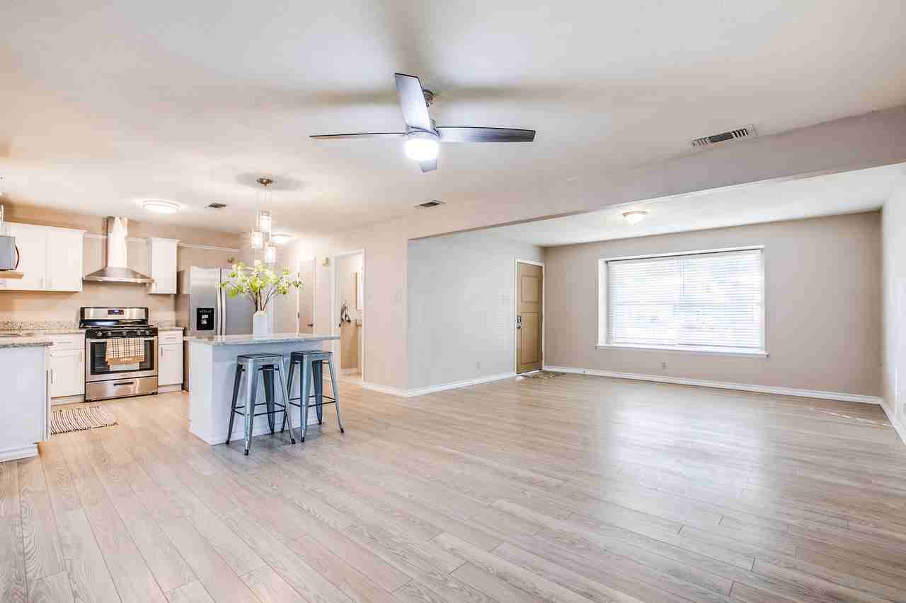 5715 Angie Pl #NA - Photo 5 of 17