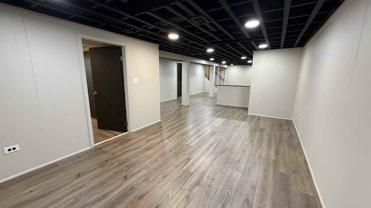 1517 N Kennicott Ave #NA - Photo 7 of 11