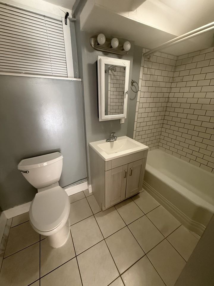 8 Chilmark St #1 - Photo 7 of 11