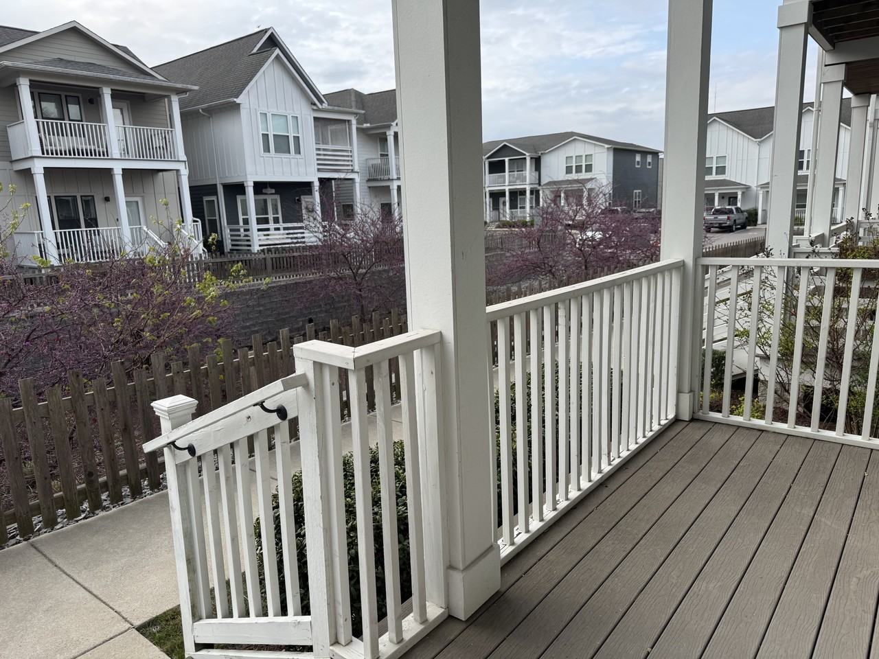 1633 54th Ave N #NA - Photo 3 of 43