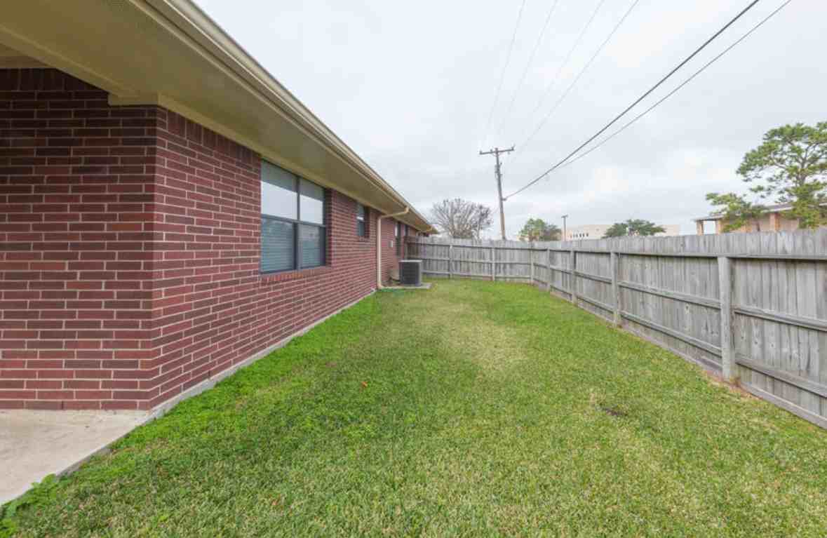 125 Live Oak Ln #NA - Photo 5 of 21