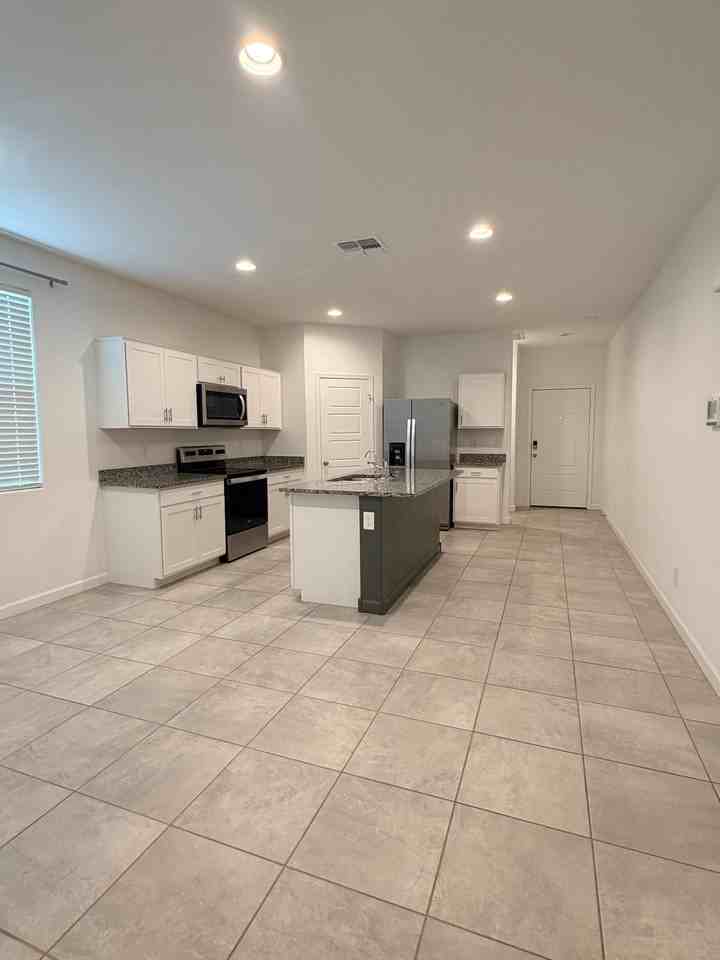 8297 W Clemente Way #NA - Photo 7 of 20