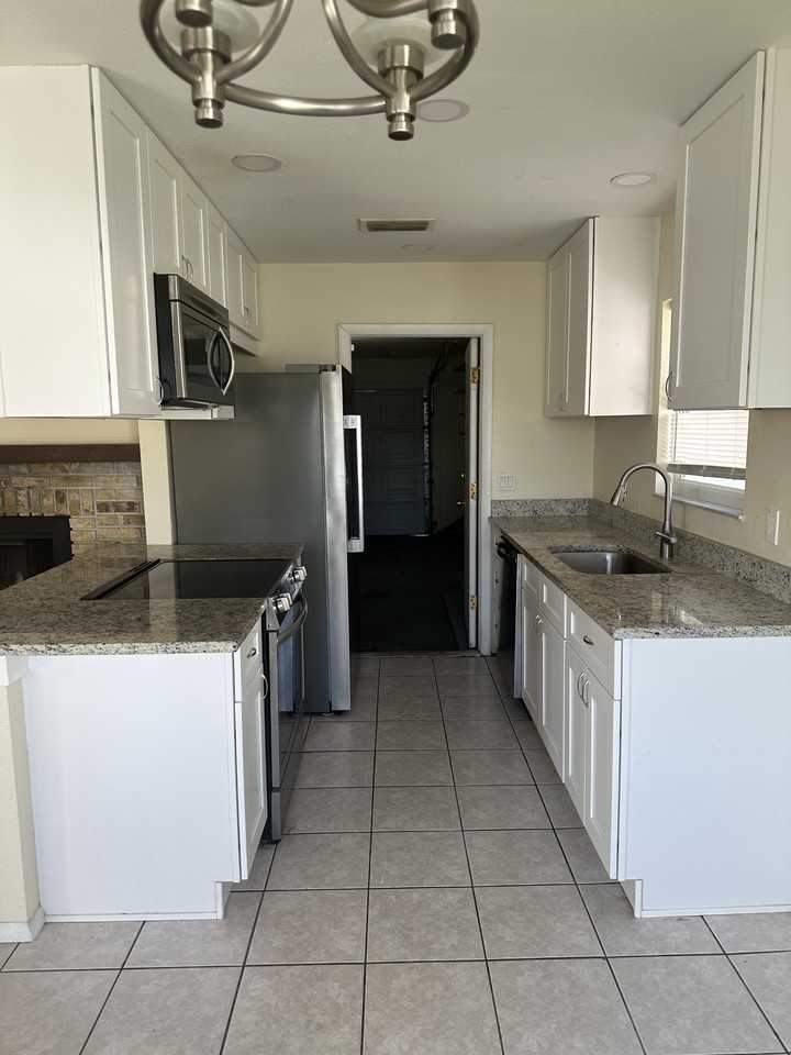 10303 123rd Ave #NA - Photo 5 of 17