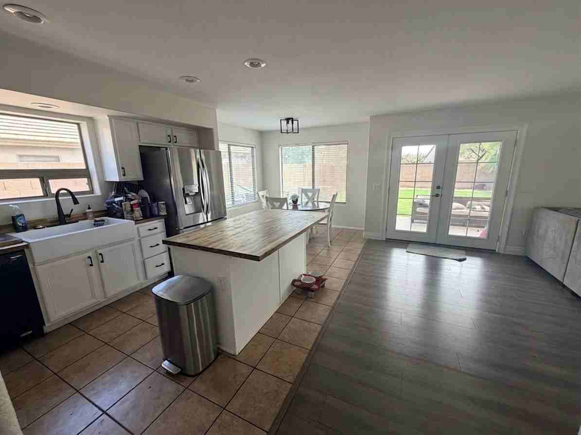 15797 W Latham St #NA - Photo 5 of 23