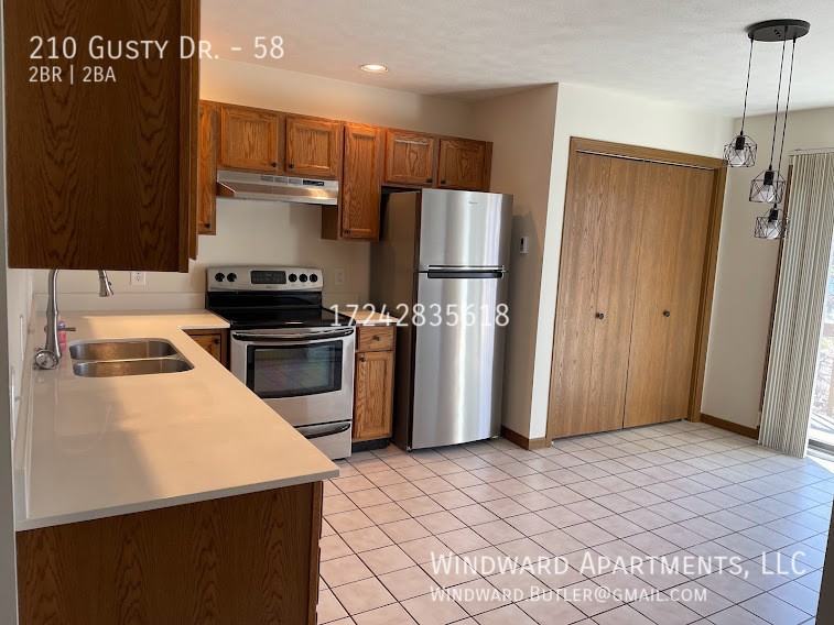 210 Gusty Dr #58 - Photo 2 of 24
