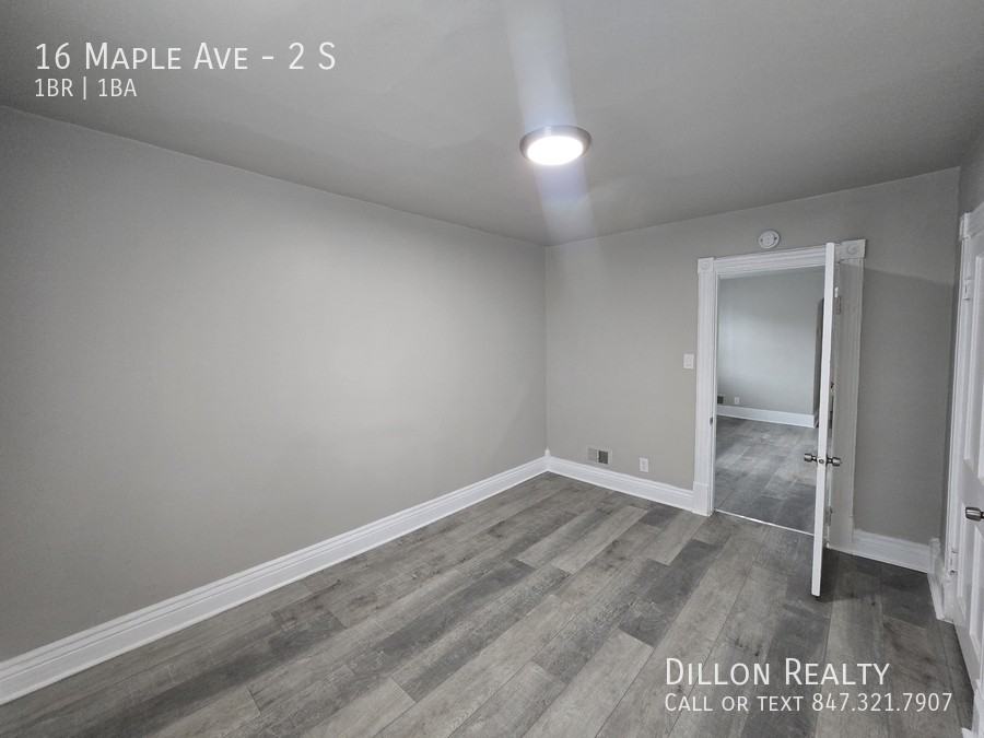 16 S Maple Ave #2S - Photo 4 of 11