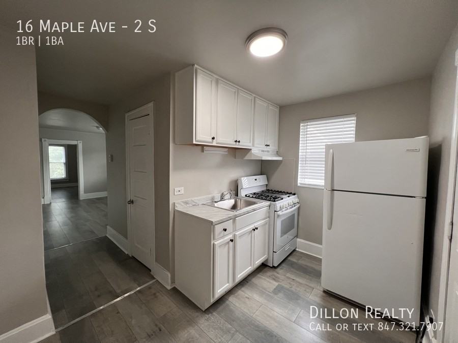 16 S Maple Ave #2S - Photo 6 of 11