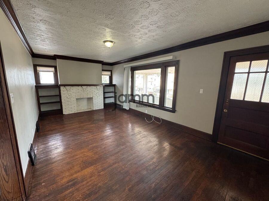 4103 Spokane Ave - Photo 3 of 25