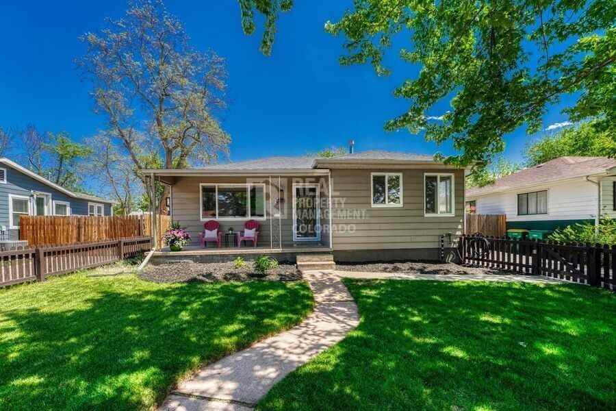 4252 S Logan St - Photo 2 of 43