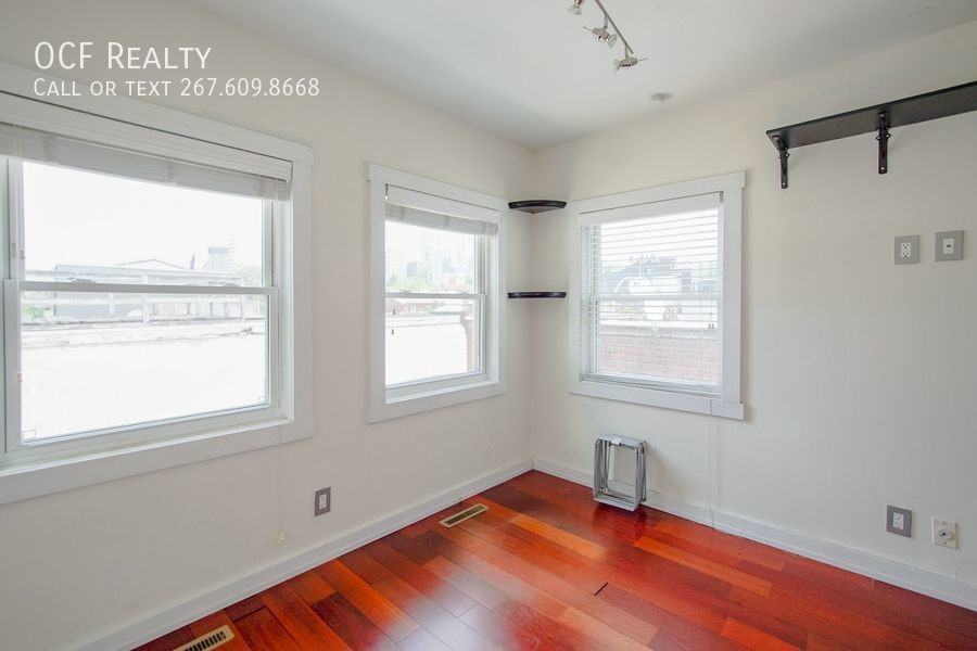 2619 South Street - Unit #3 - Photo 3 of 22