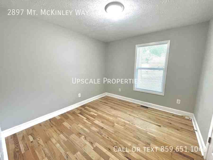 2897 Mount Mckinley Way - Photo 4 of 11