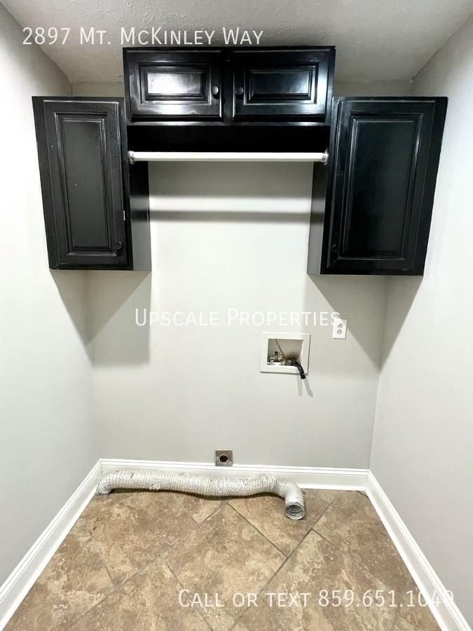 2897 Mount Mckinley Way - Photo 5 of 11