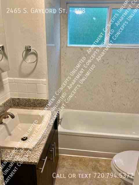 2465 S Gaylord St #08 - Photo 6 of 7