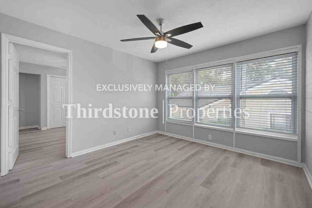 2877 Post St #8 - Photo 2 of 27