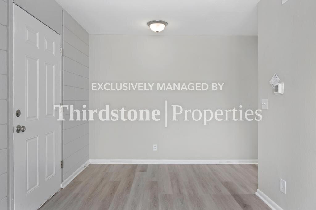 2877 Post St #8 - Photo 6 of 27