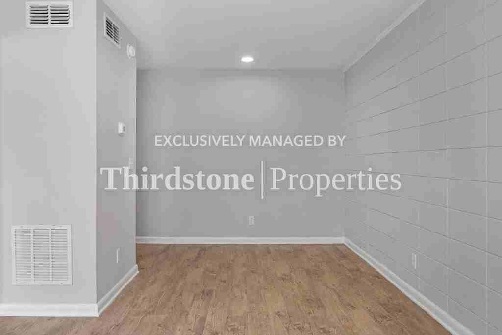 2887 Post St #2 - Photo 6 of 29